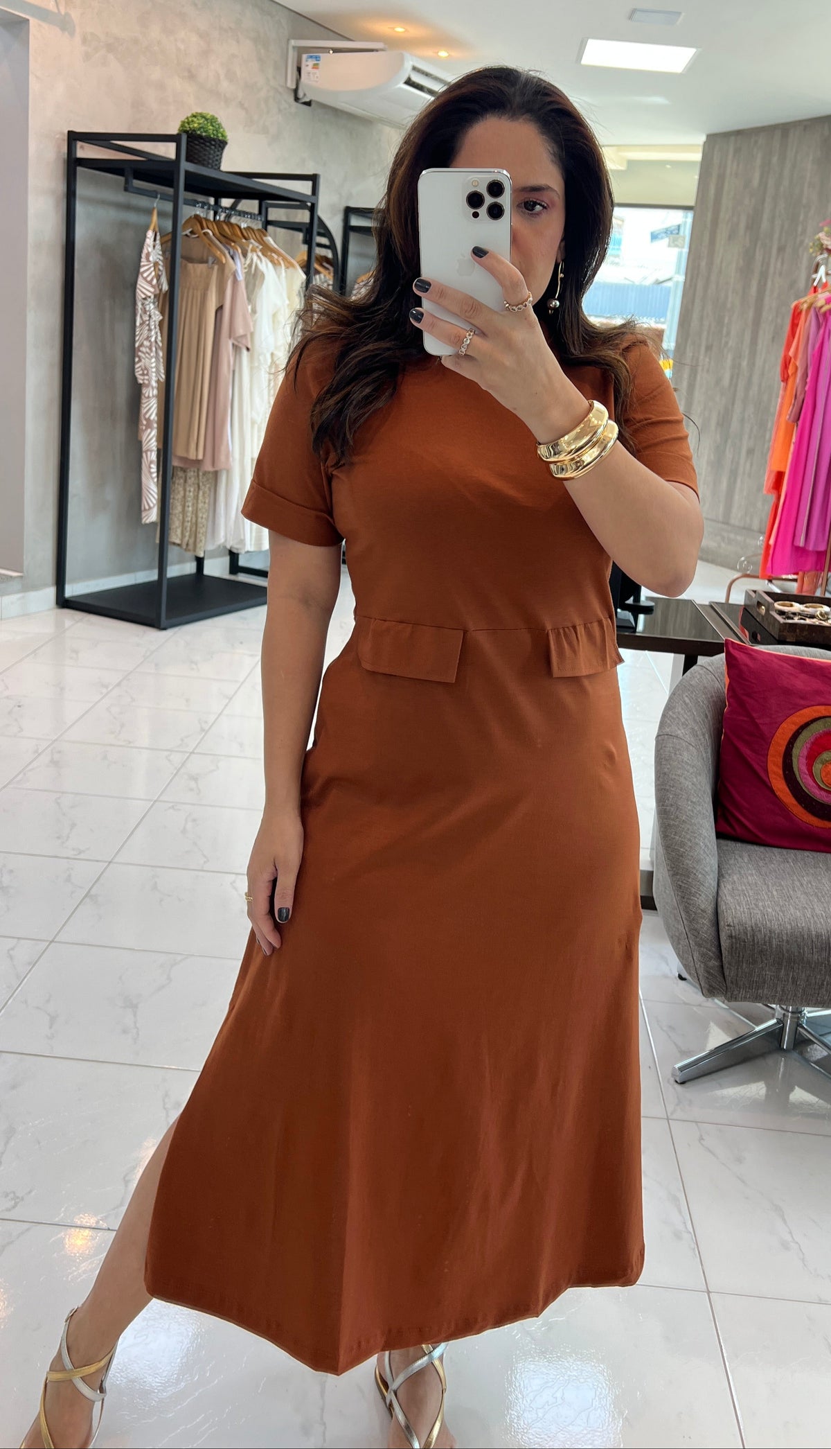 VESTIDO INGRID DE BOLSO - MARROM